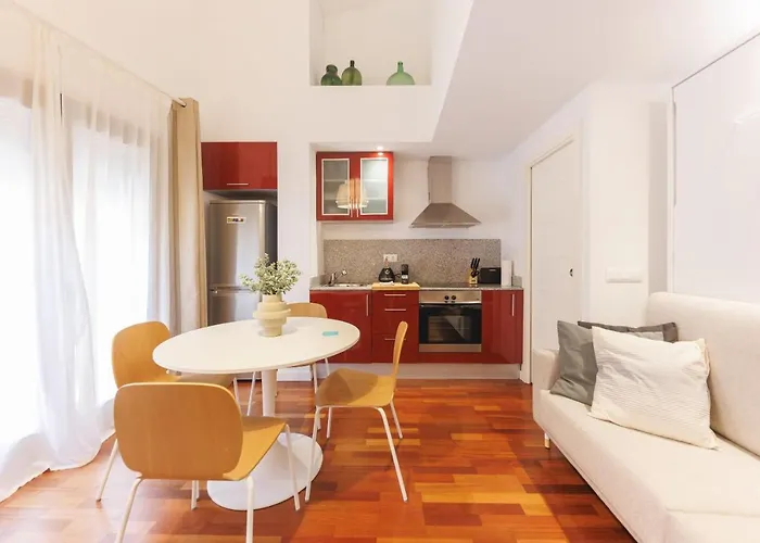 Bravissimo Placa Catalunya 2-1, Duplex Apartment *